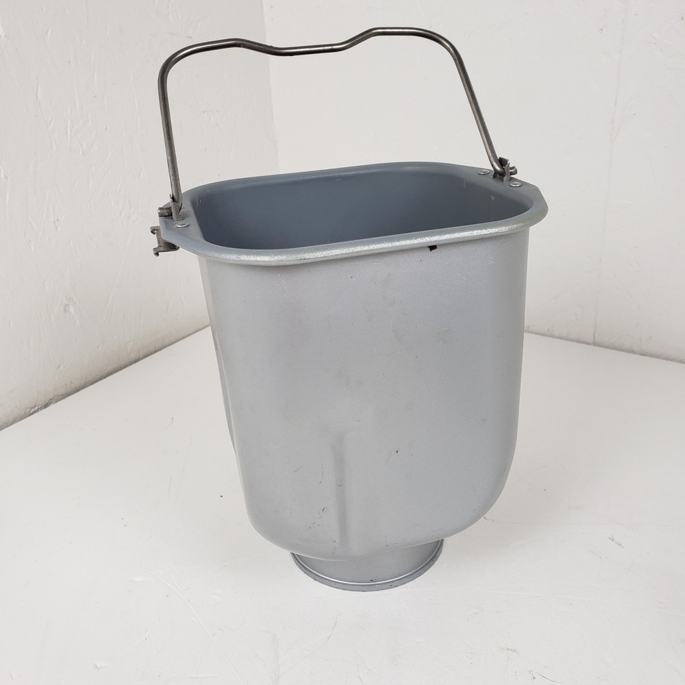 Regal Bread Maker Replacement Pan with Paddle for Model K6751 Silver Metal